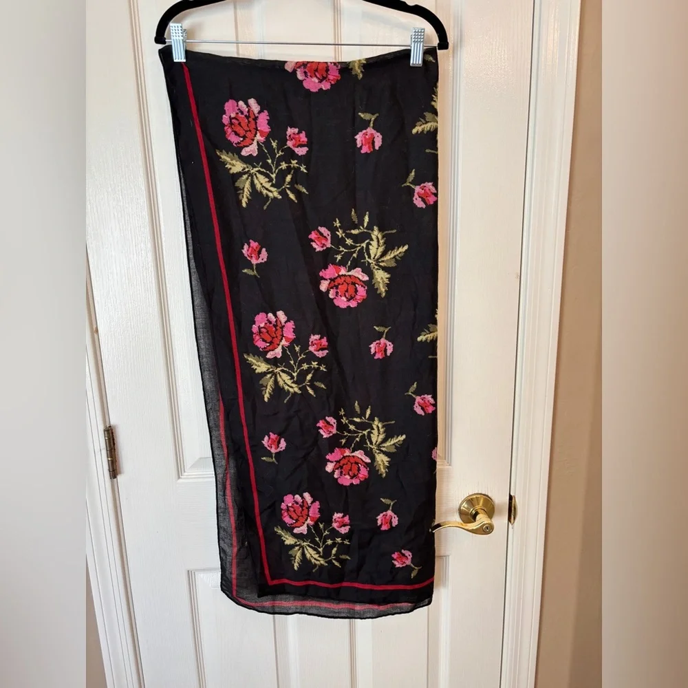 Rose Floral Black and Pink Long Scarf Feminine Floral Pretty - Picture 4 of 6